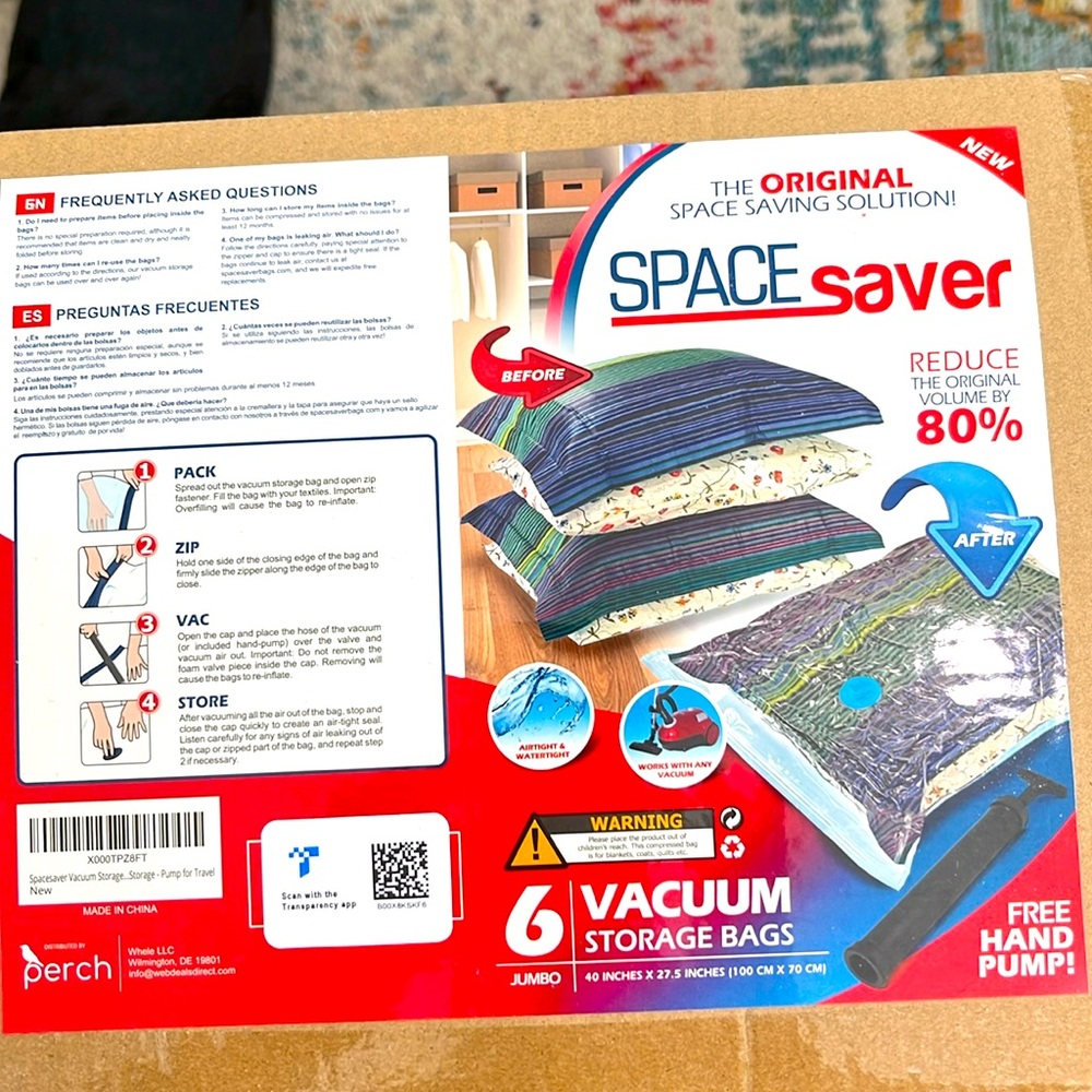 Box of six jumbo space saver vacuum storage bags unopened